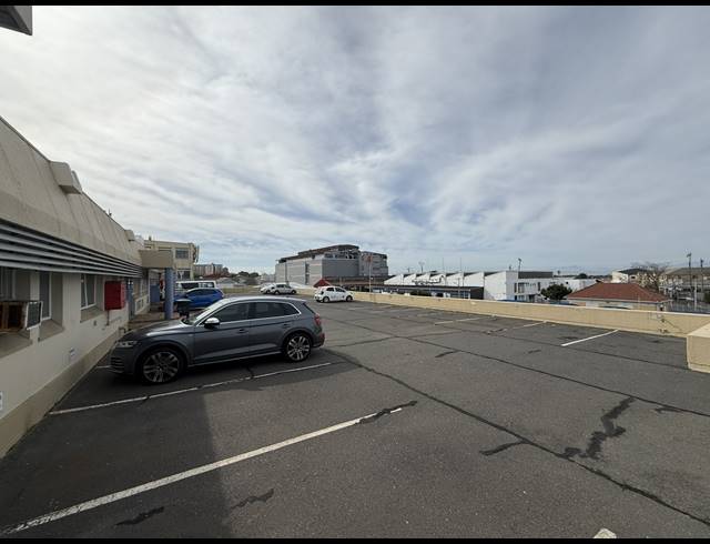 87M² OFFICE TO LET IN WYNBERG